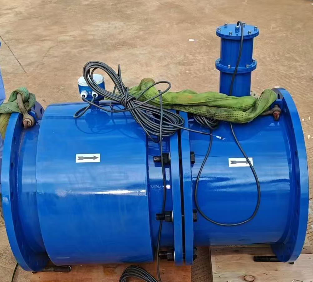 市政污水管網“半滿困境”:非滿管電磁流量計與液位計的聯動控制策略